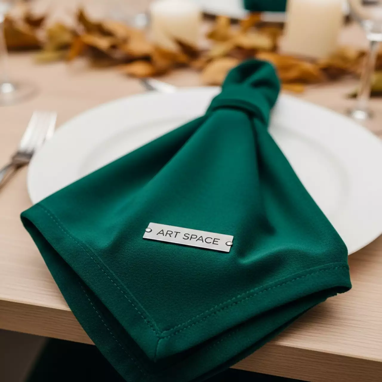 Аренда Салфетка Илер бархатная изумрудная в санатории «Металлург» — ART SPACE