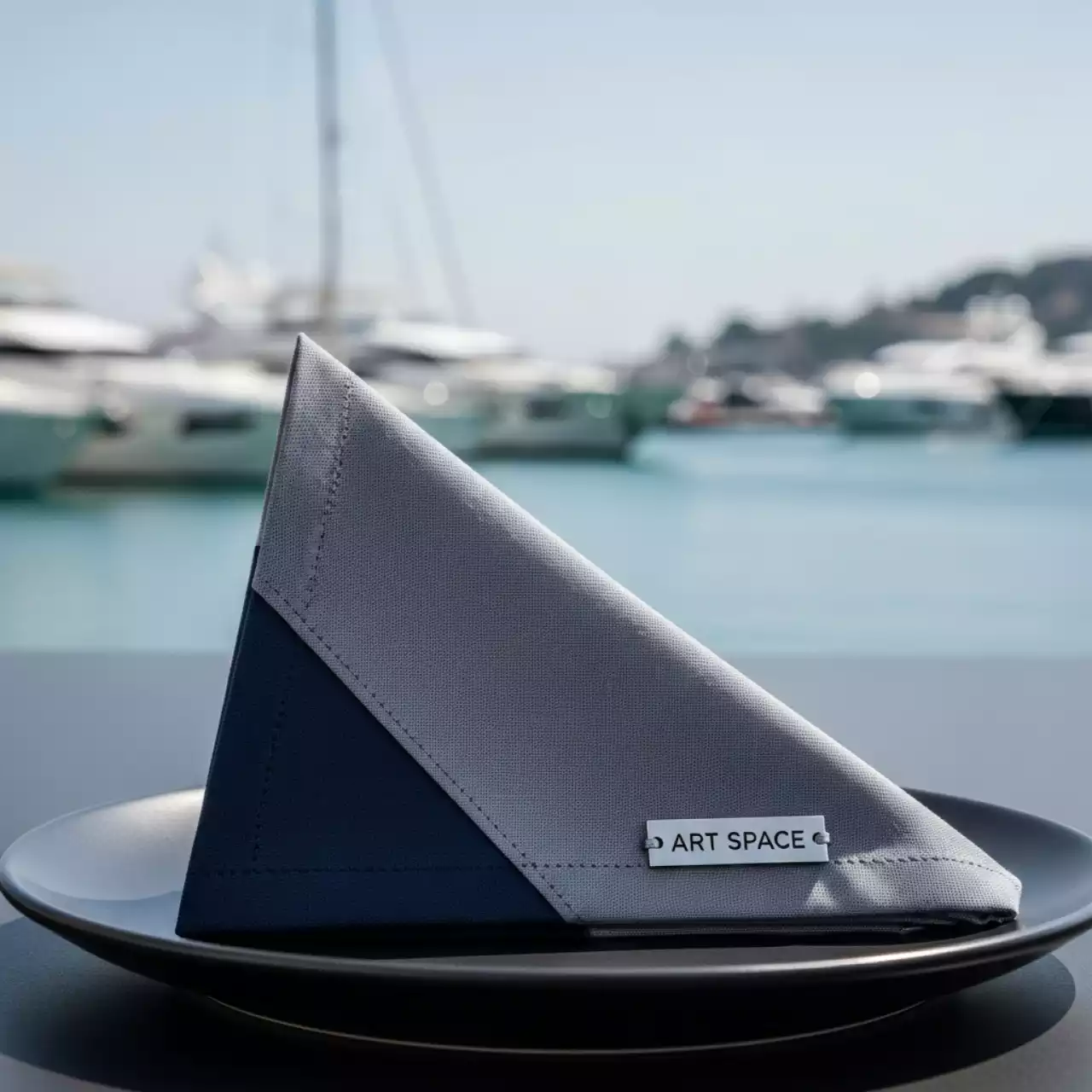 Аренда Салфетка сервировочная на парусной регате (Сочи) — ART SPACE