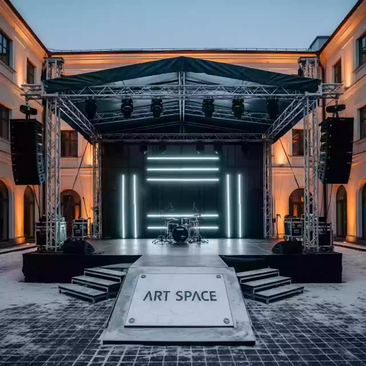 Аренда Сцена 6х4 м в Stella di Mosca — ART SPACE