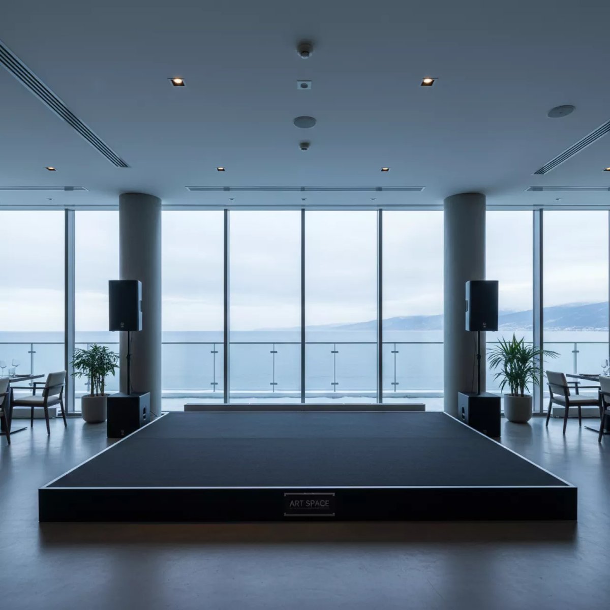 Аренда Сцена 6х8 м и звуковое оборудование в ресторане «D.O.M» — ART SPACE