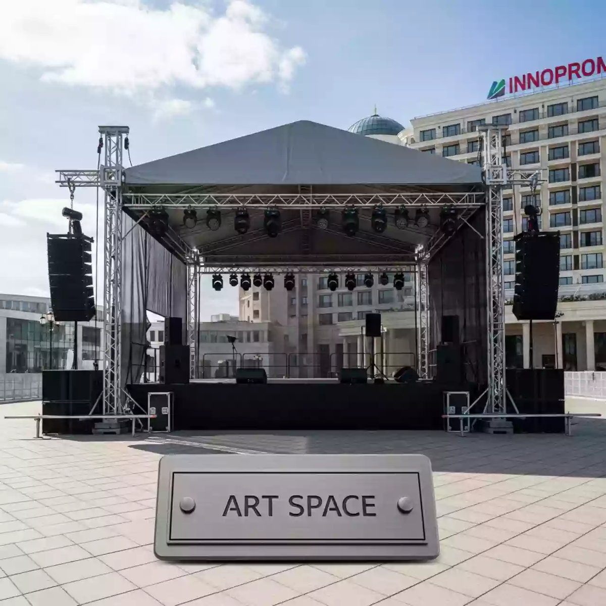 Аренда Сцена с крышей 6х4 м в отеле «Богатырь» — ART SPACE
