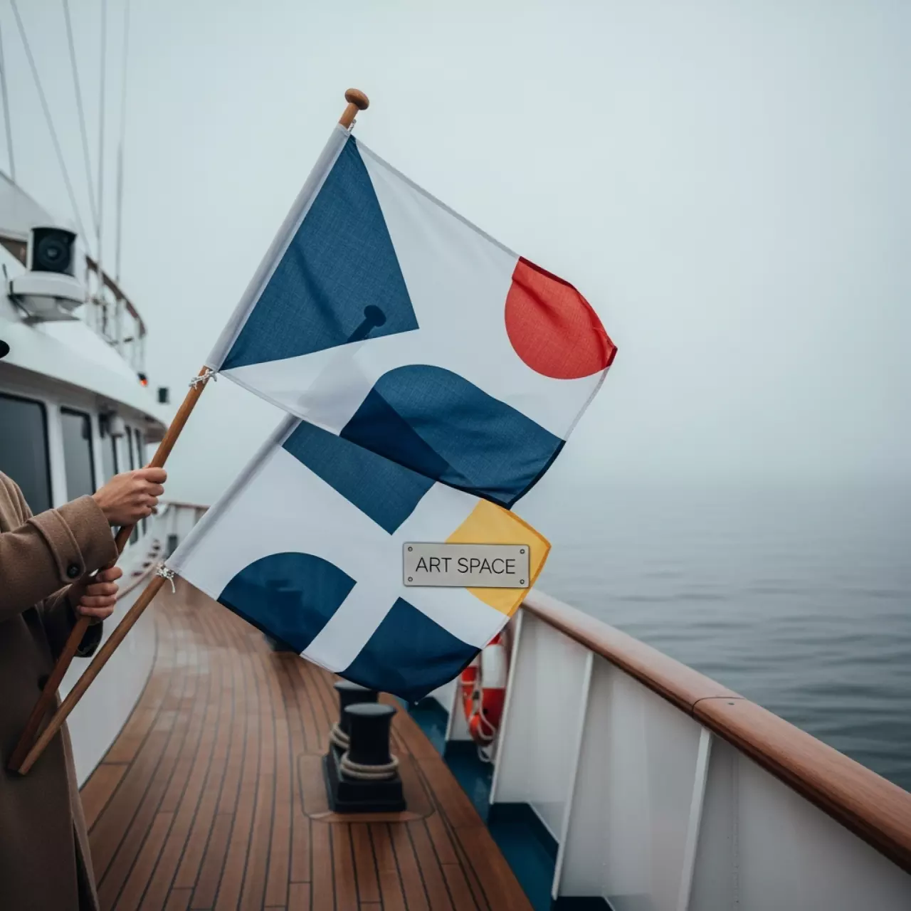 Аренда Семафор флажковая азбука на теплоходе «Дагомыс» — ART SPACE