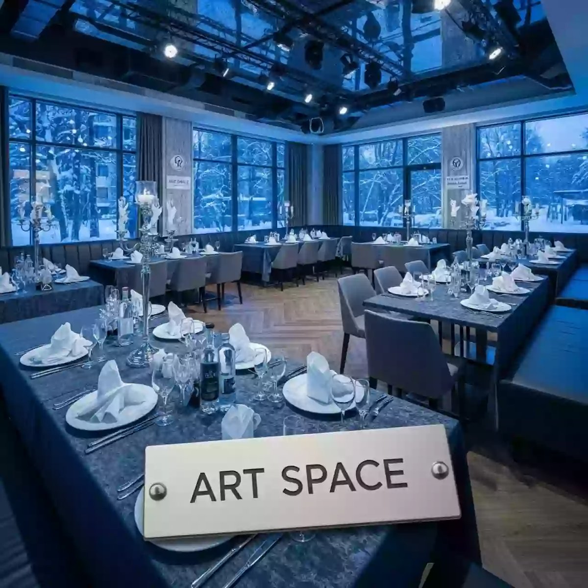 Аренда Серебряный в ресторане «Плакучая Ива» — ART SPACE