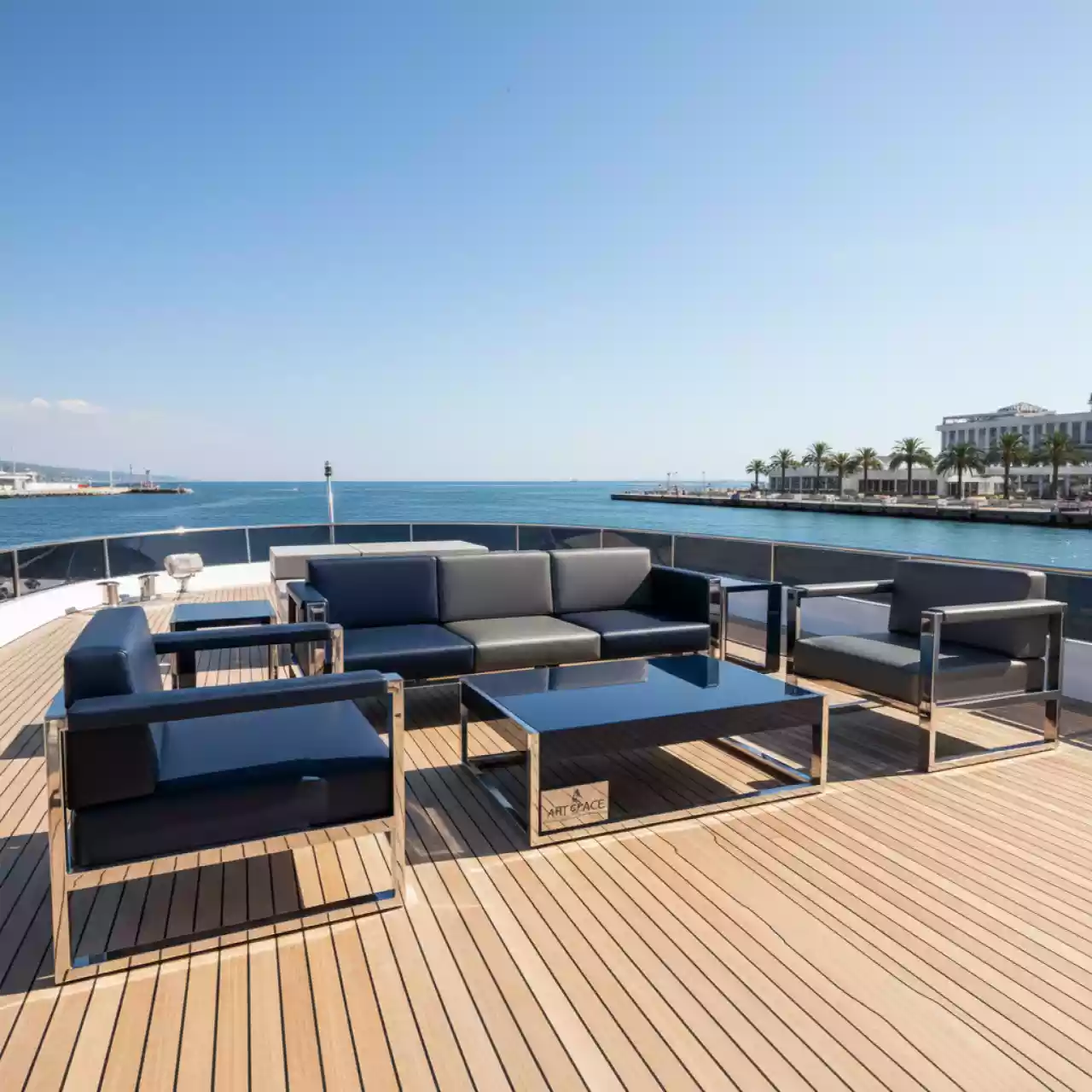 Аренда Сет Глянец на VIP теплоходе (Морпорт Сочи) — ART SPACE