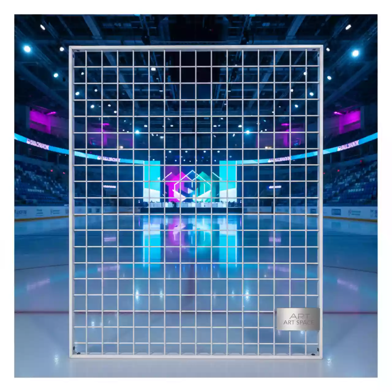 Аренда Сетка торговая белая 75х150 см в ледовом дворце «Большой» — ART SPACE