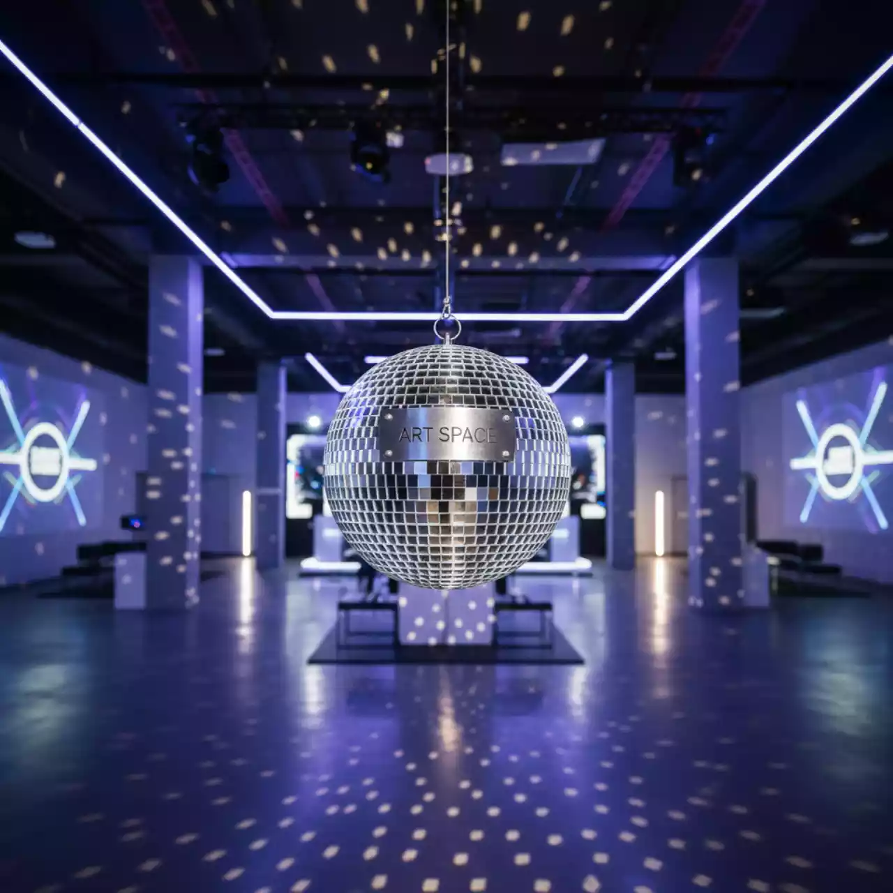 Аренда Шар диско 20 см в конгресс-холле отеля Жемчужина — ART SPACE
