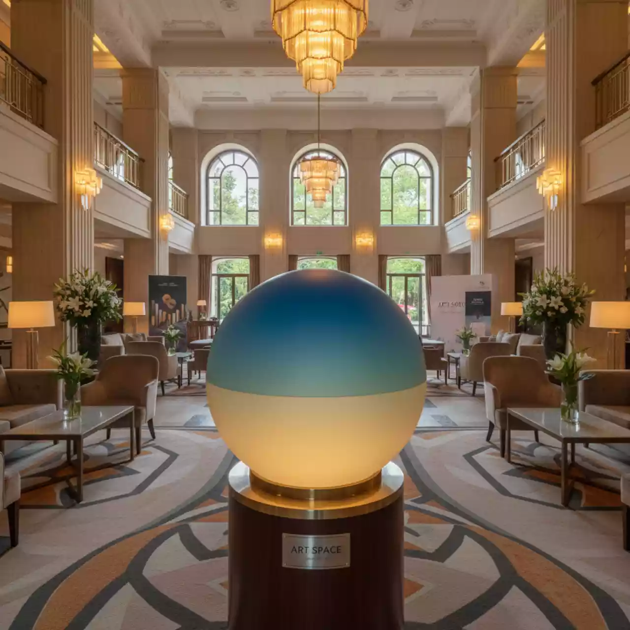 Аренда Шар светящийся 350 мм в Поляна 1389 Отель и Спа — ART SPACE