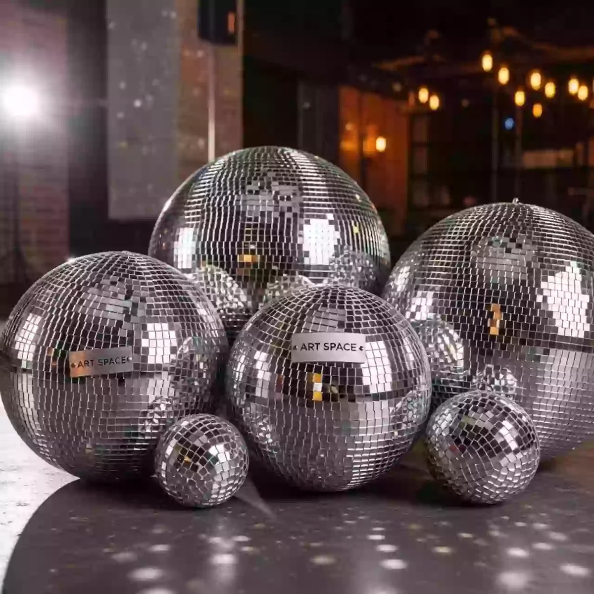 Аренда Шары зеркальные в казино «Сочи» — ART SPACE