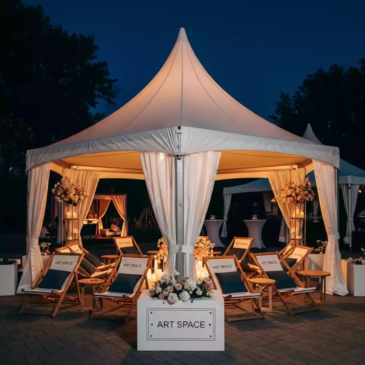 Аренда Шатер Landscape с лежаками в Маринс Парк Отеле — ART SPACE