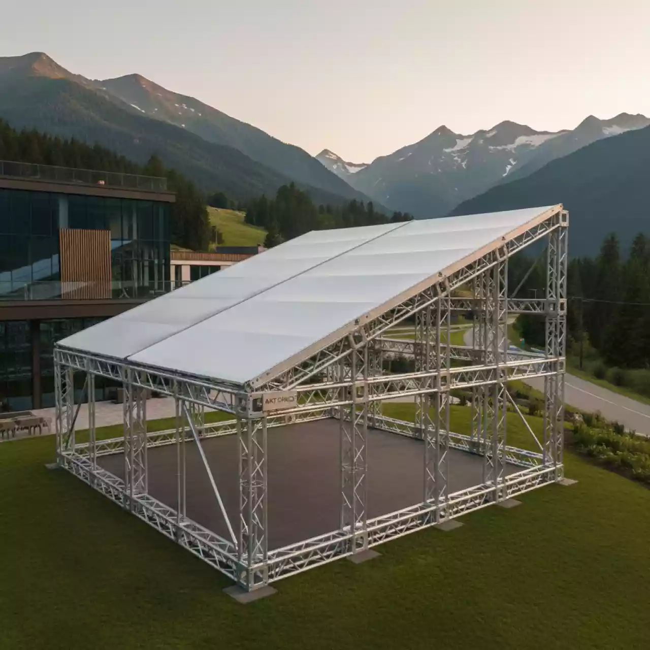 Аренда Шатер односкатный из ферм 12х10 металлик в Green Flow Hotel — ART SPACE