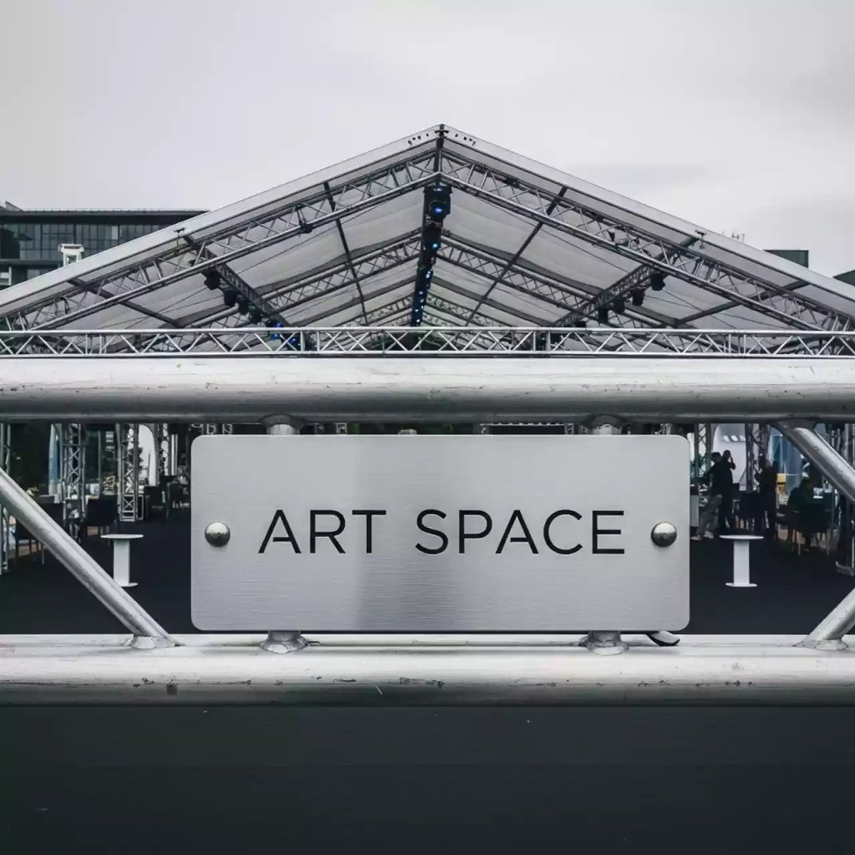 Аренда Шатер односкатный из ферм 8х6 м металлик в City Park Hotel Sochi — ART SPACE