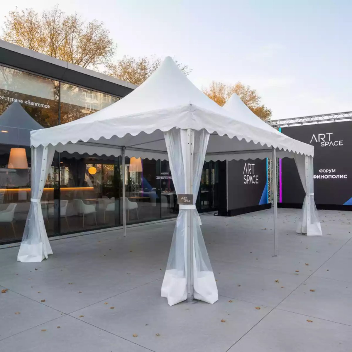 Аренда Шатер Премиум Бизон 4х8 м в ресторане «Sanremo» — ART SPACE