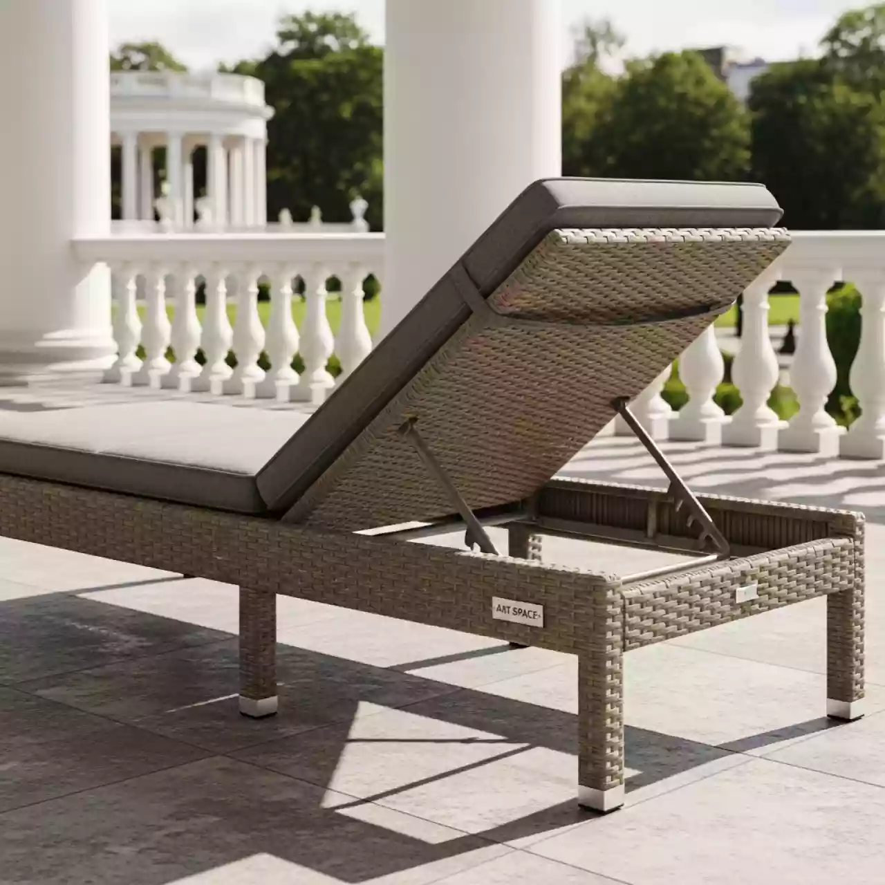 Аренда Шезлонг лежак плетеный с матрасом Ralph Ash в санатории «Сочи» — ART SPACE