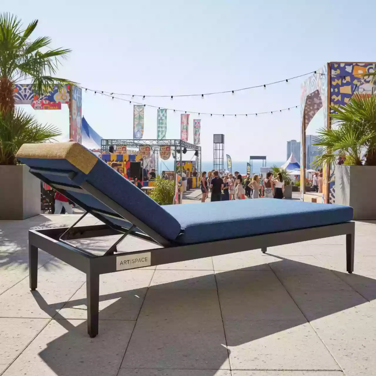 Аренда Шезлонг LTT 3025000 в Mercure Сочи Центр — ART SPACE