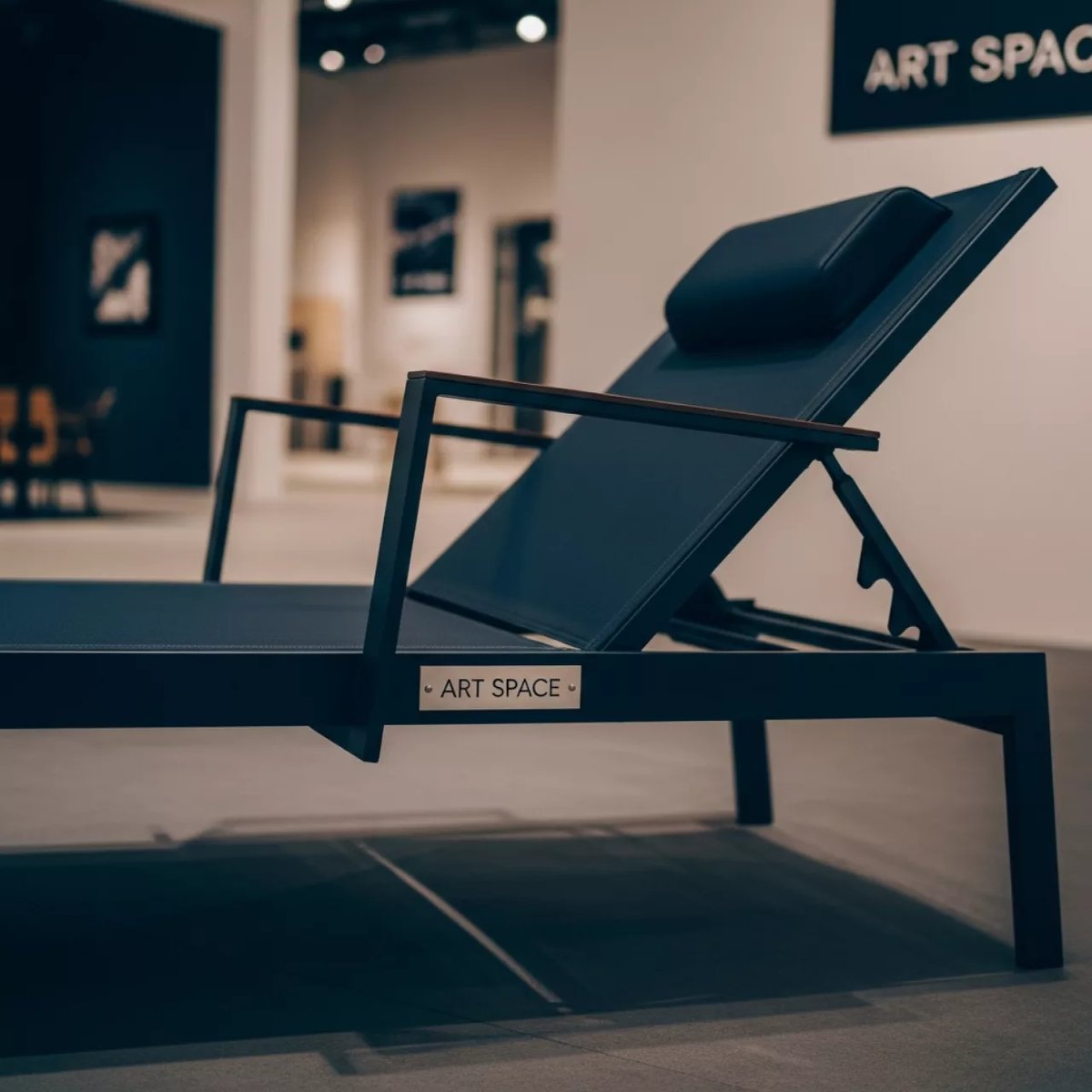 Аренда Шезлонг металлический Navy в Omega Sirius — ART SPACE