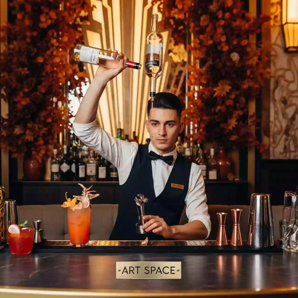Аренда Шоу бармен на свадьбу в ресторане «Магеллан» — ART SPACE