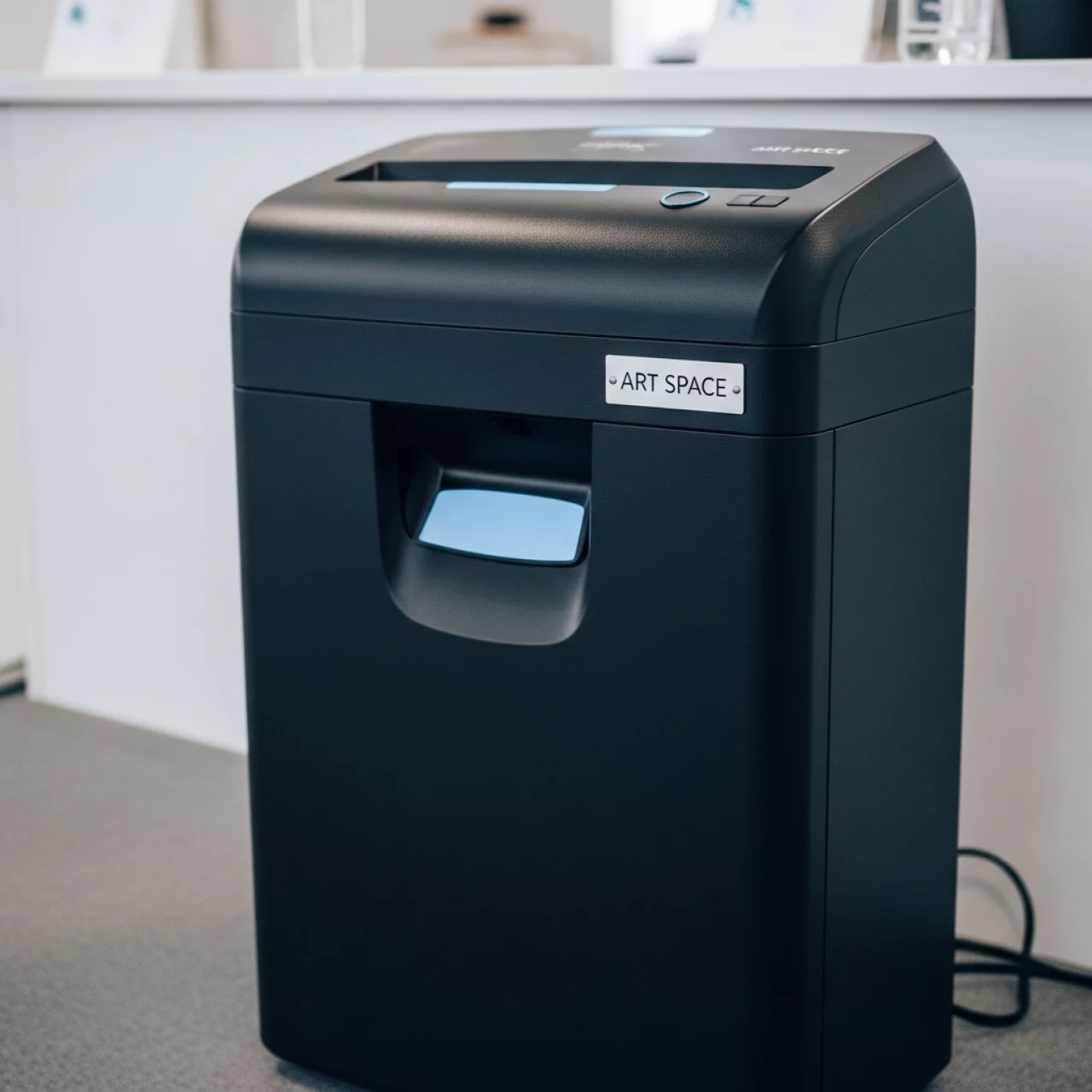 Аренда Шредер Fellowes Fortishred 3250HS 0,8х5 мм в Swissôtel Resort Sochi Kamelia — ART SPACE