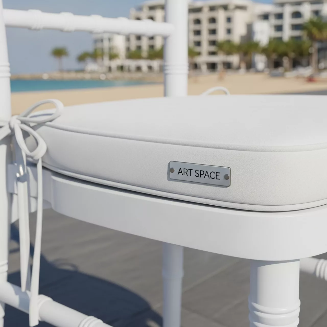 Аренда Сидушка для стула Кьявари белая бархат в пляжном комплексе VinoGrad — ART SPACE