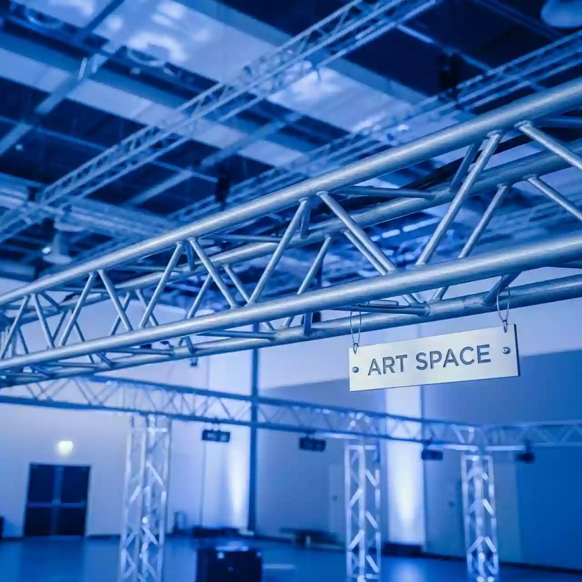 Аренда Силовые конструкции стенки системы подвеса в конгресс-холле отеля Жемчужина — ART SPACE