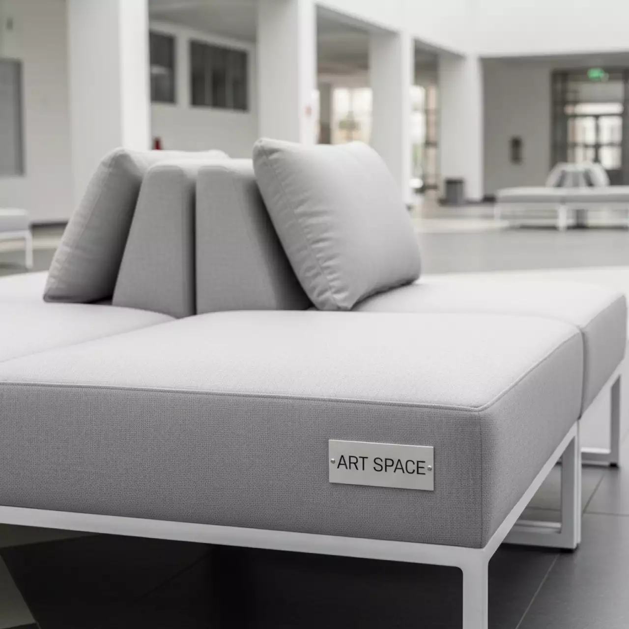 Аренда Система с четырьмя сиденьями Plural Soft в Университете «Сириус» — ART SPACE