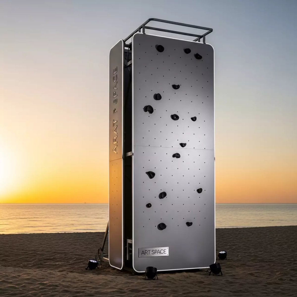 Аренда Скалодром 5 метров на пляже «Ривьера» — ART SPACE