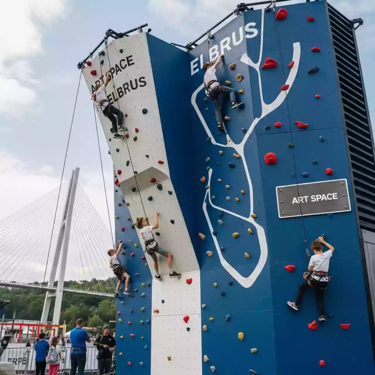 Аренда Скалодром Эльбрус в Skypark Sochi — ART SPACE