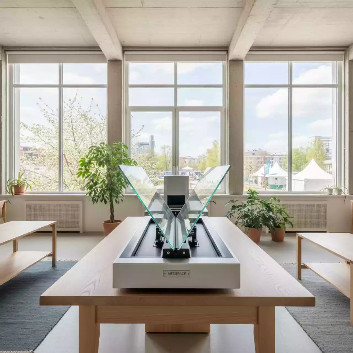 Аренда Сканер книжный Kirtas Kabis IIIW в лофте «Студия 21» — ART SPACE