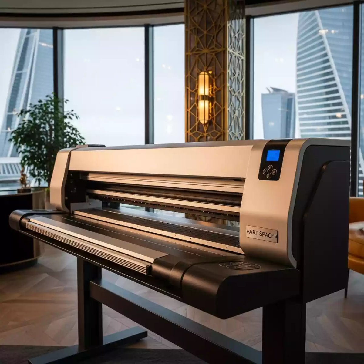 Аренда Сканер широкоформатный цветной Colortrac SmartLF SGI 36e express на Имеретинской набережной — ART SPACE