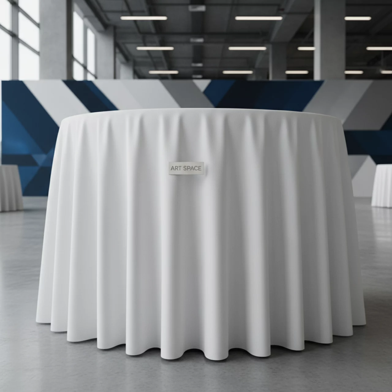 Аренда Скатерть круглая белая габардин диаметр 290 см на Сочи Автодроме — ART SPACE