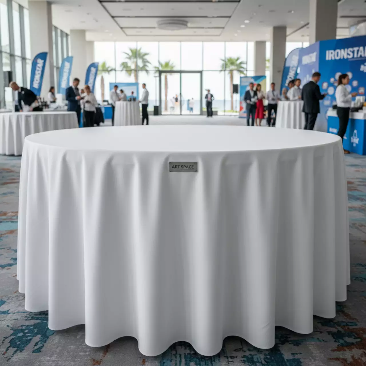 Аренда Скатерть круглая D 2200 габардин белая в Гранд Отель Сочи — ART SPACE