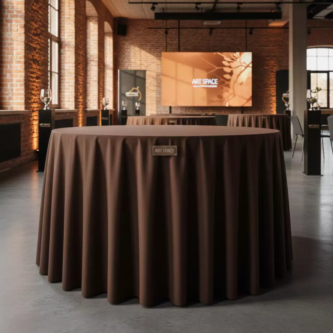 Аренда Скатерть круглая габардиновая Рондо шоколадная в Green Flow Hotel — ART SPACE