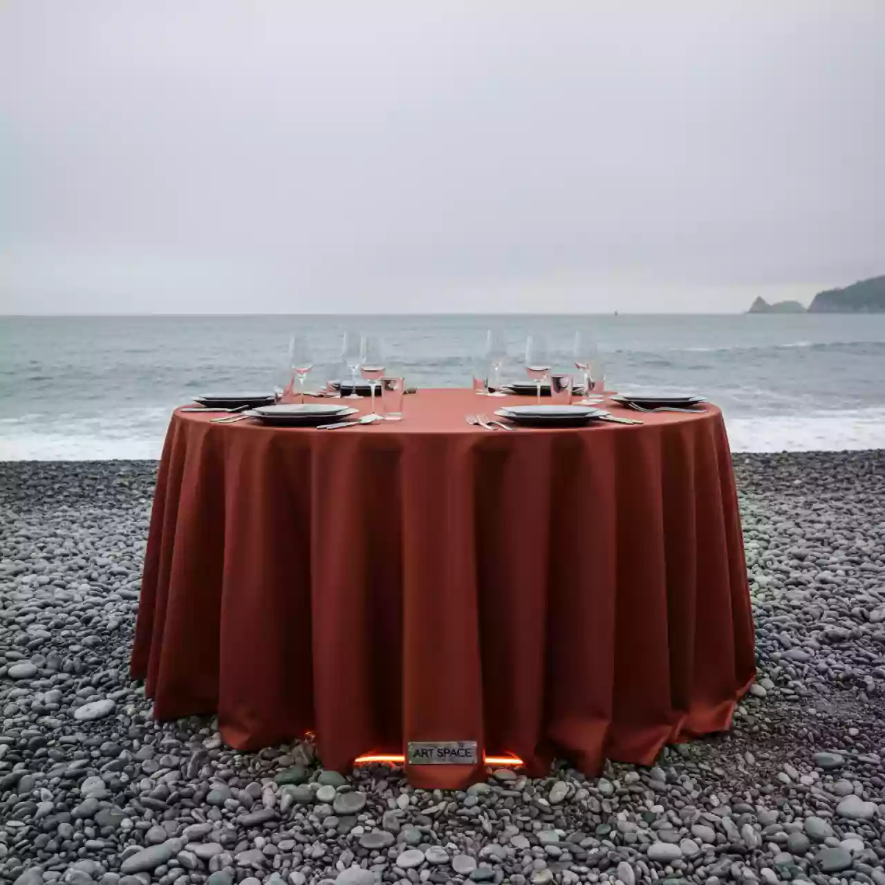 Аренда Скатерть круглая кирпичный цвет 2,3 м на пляже «Ривьера» — ART SPACE