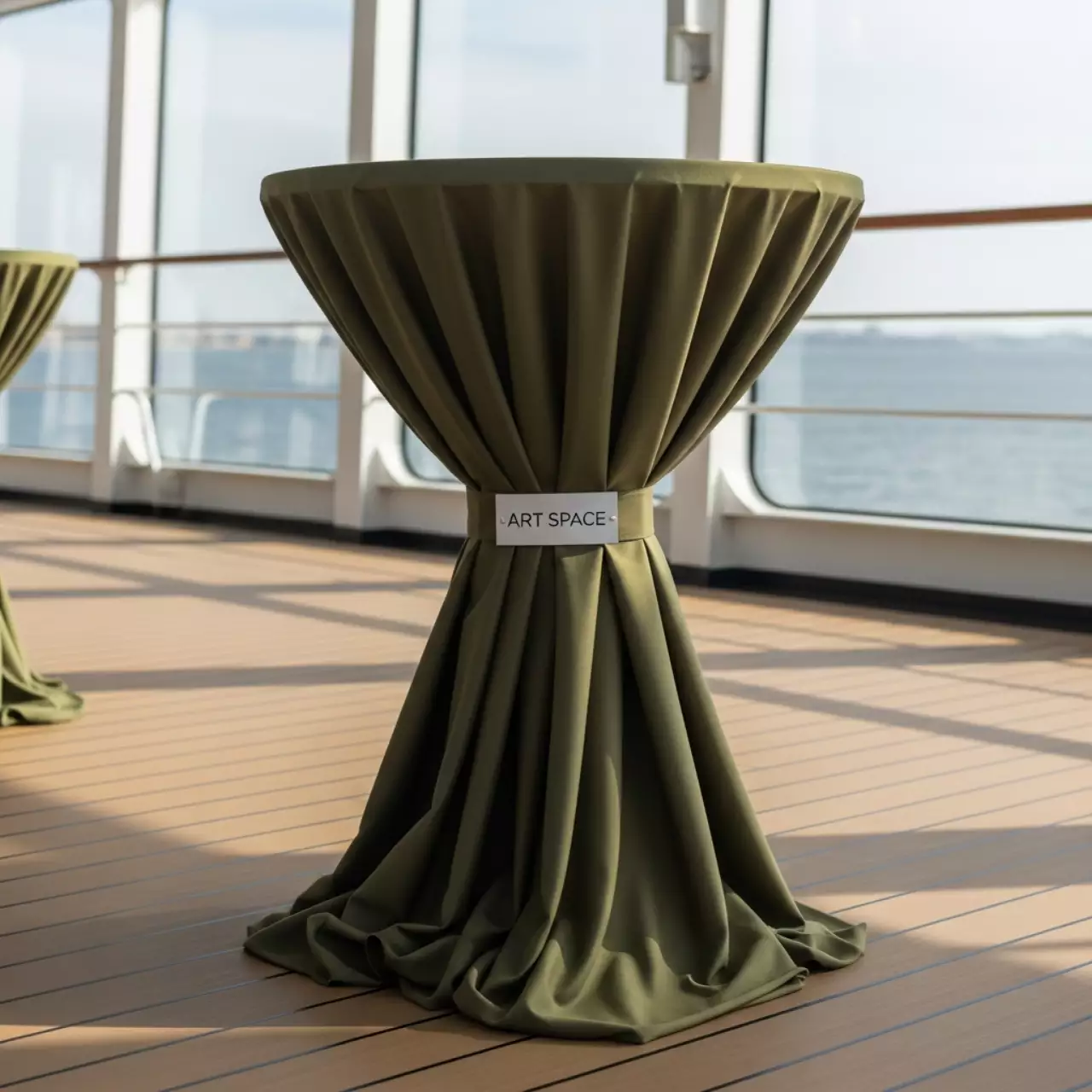 Аренда Скатерть круглая оливковый цвет 3,3 м на теплоходе «Дагомыс» — ART SPACE