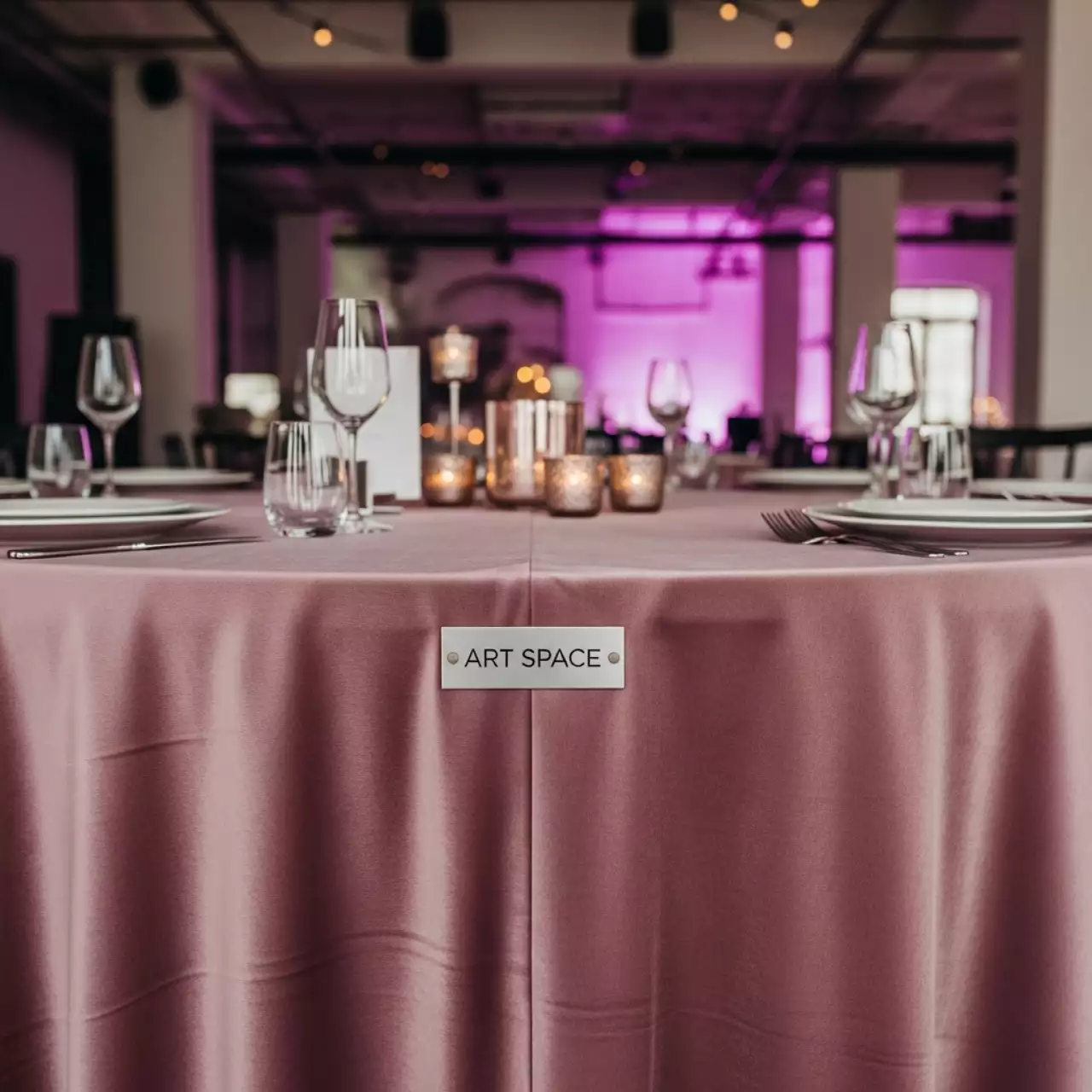 Аренда Скатерть круглая пыльно розовая Бархат 3300 мм в санатории «Русь» — ART SPACE