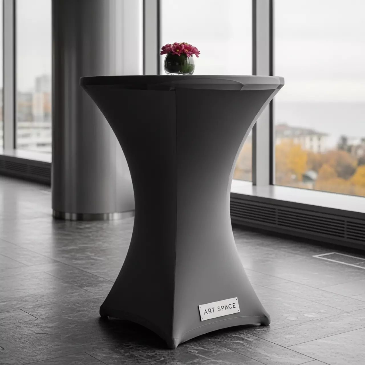 Аренда Скатерть круглая серая для коктейльного стола в отеле Hyatt Regency Sochi — ART SPACE