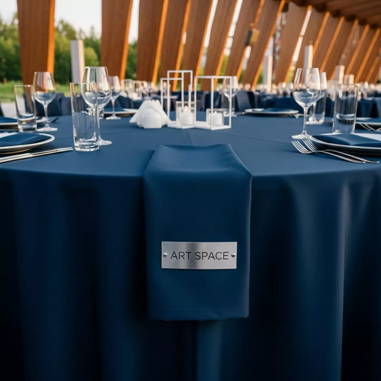 Аренда Скатерть круглая темно синяя 2,3 м в этно-парке «Моя Россия» — ART SPACE