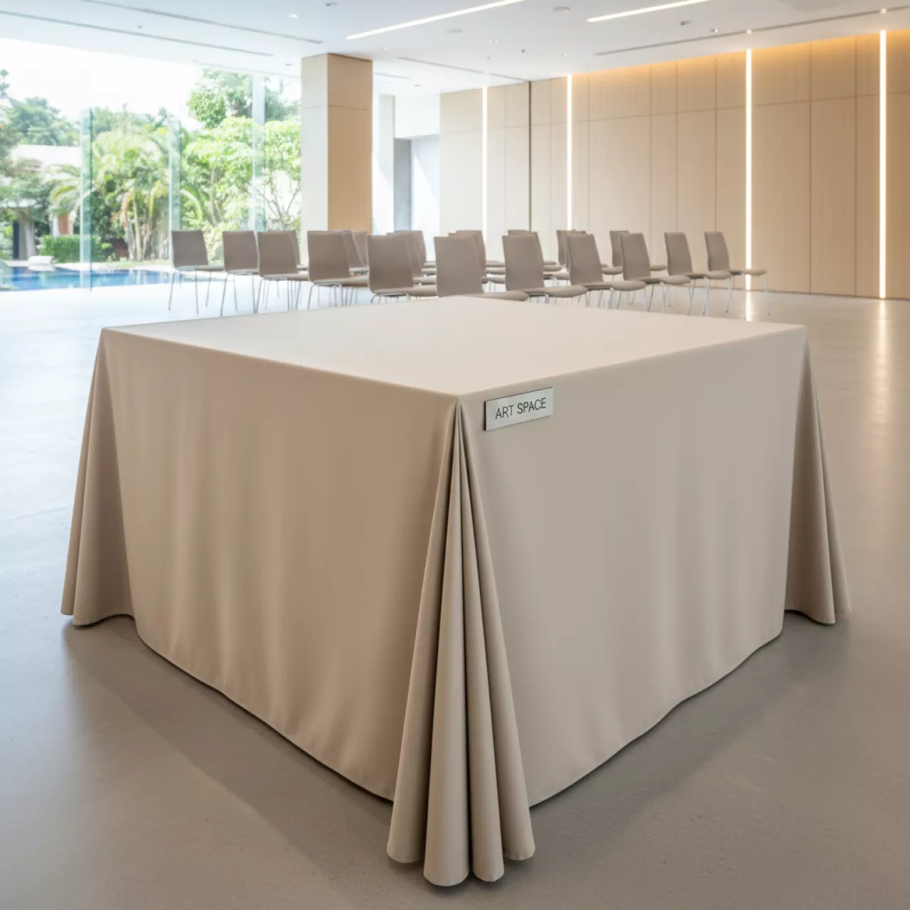Аренда Скатерть квадратная габардин светло бежевая 1500х1500 мм в Novotel Resort — ART SPACE