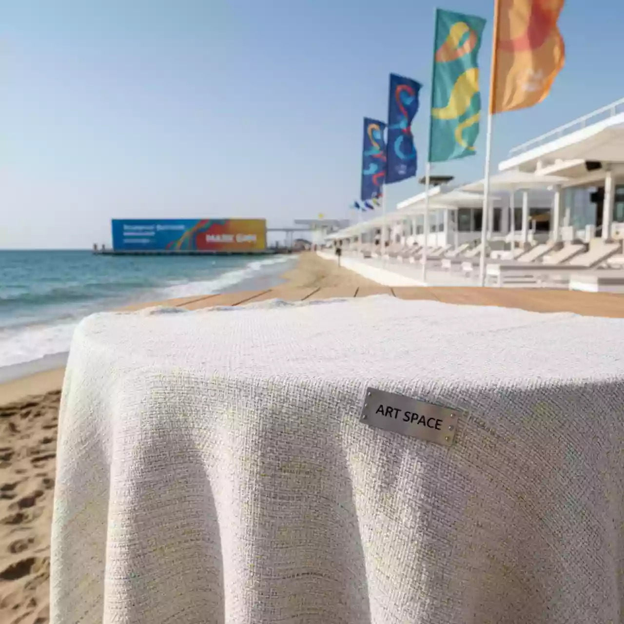 Аренда Скатерть лён классический на пляже «Маяк» — ART SPACE