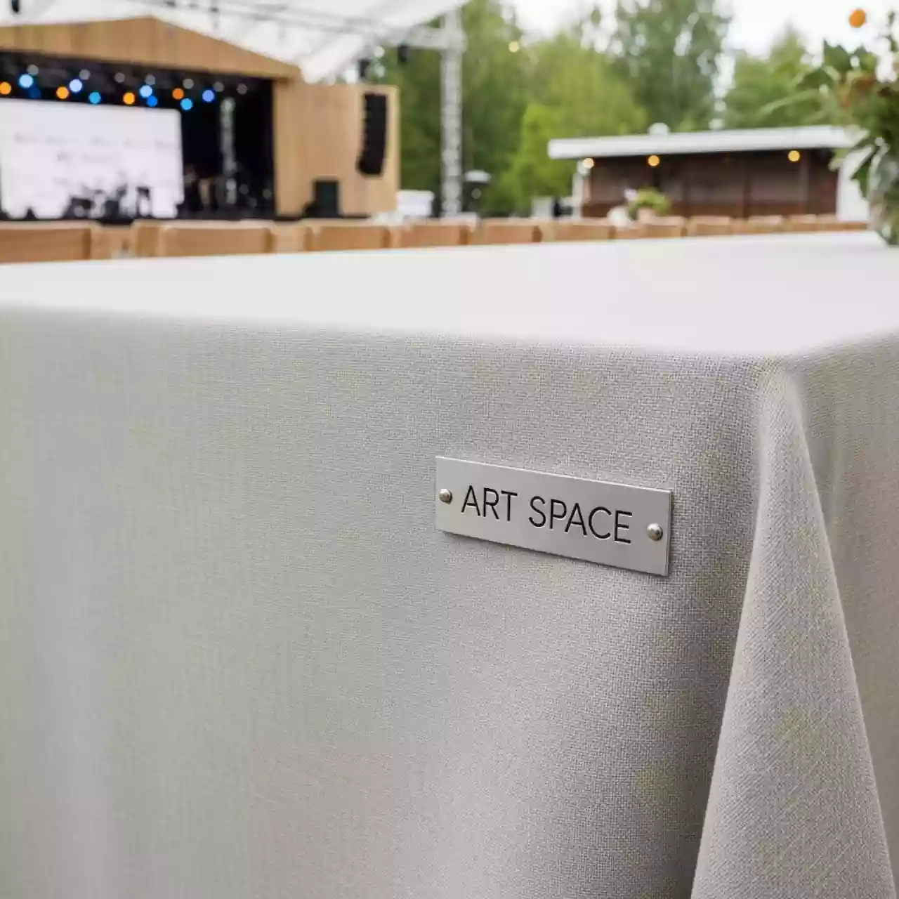 Аренда Скатерть прямая широкая матин экрю в санатории «Русь» — ART SPACE