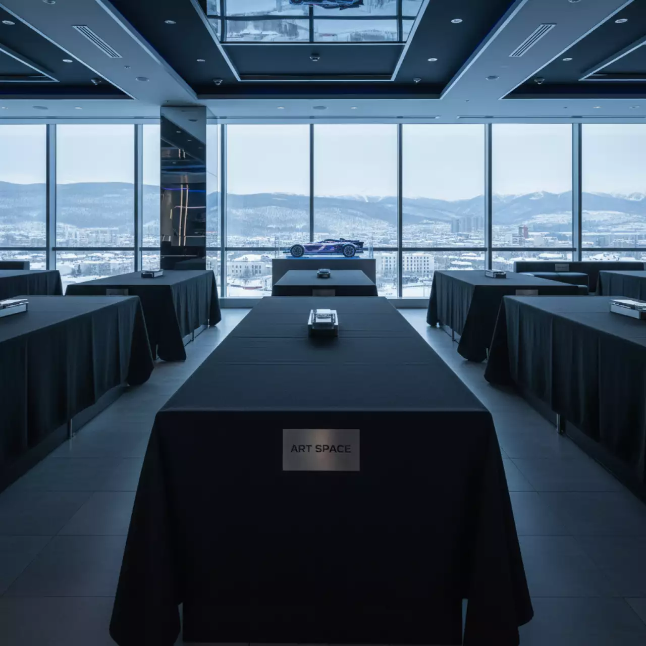 Аренда Скатерть прямоугольная габардиновая черная Rondo в Courtyard by Marriott Sochi — ART SPACE