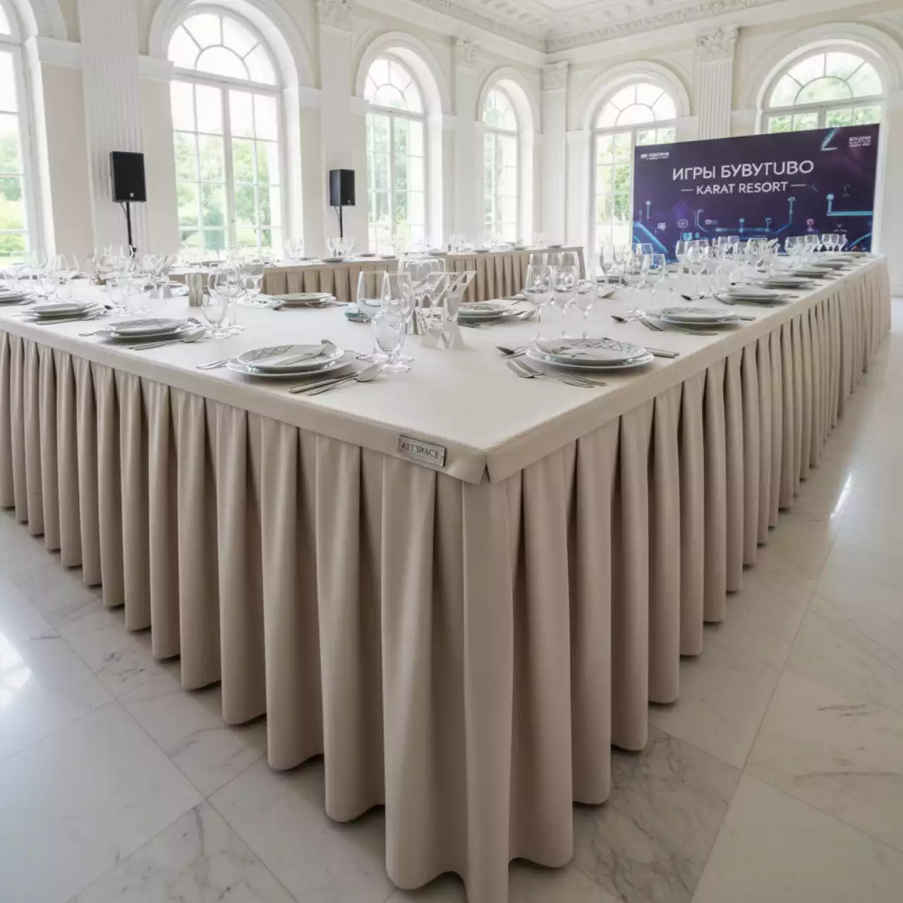 Аренда Скатерть прямоугольная габардиновая Rondo светло бежевая в Karat Resort — ART SPACE