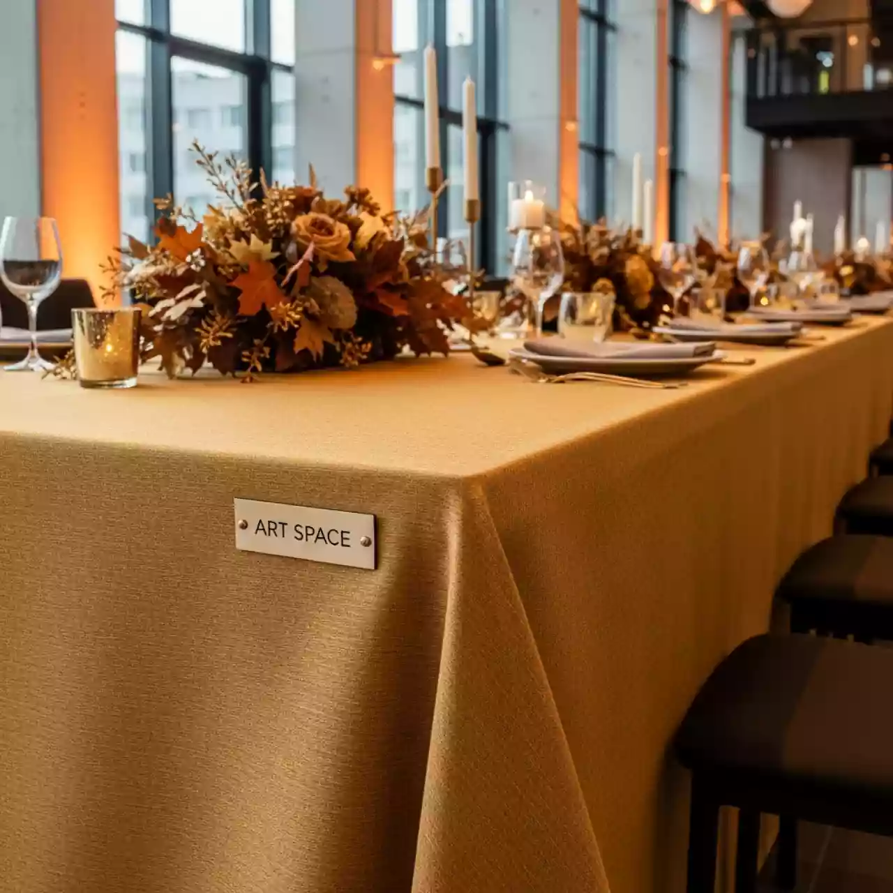 Аренда Скатерть прямоугольная габардиновая золотистая Рондо в Radisson Blu Resort & Congress Centre — ART SPACE