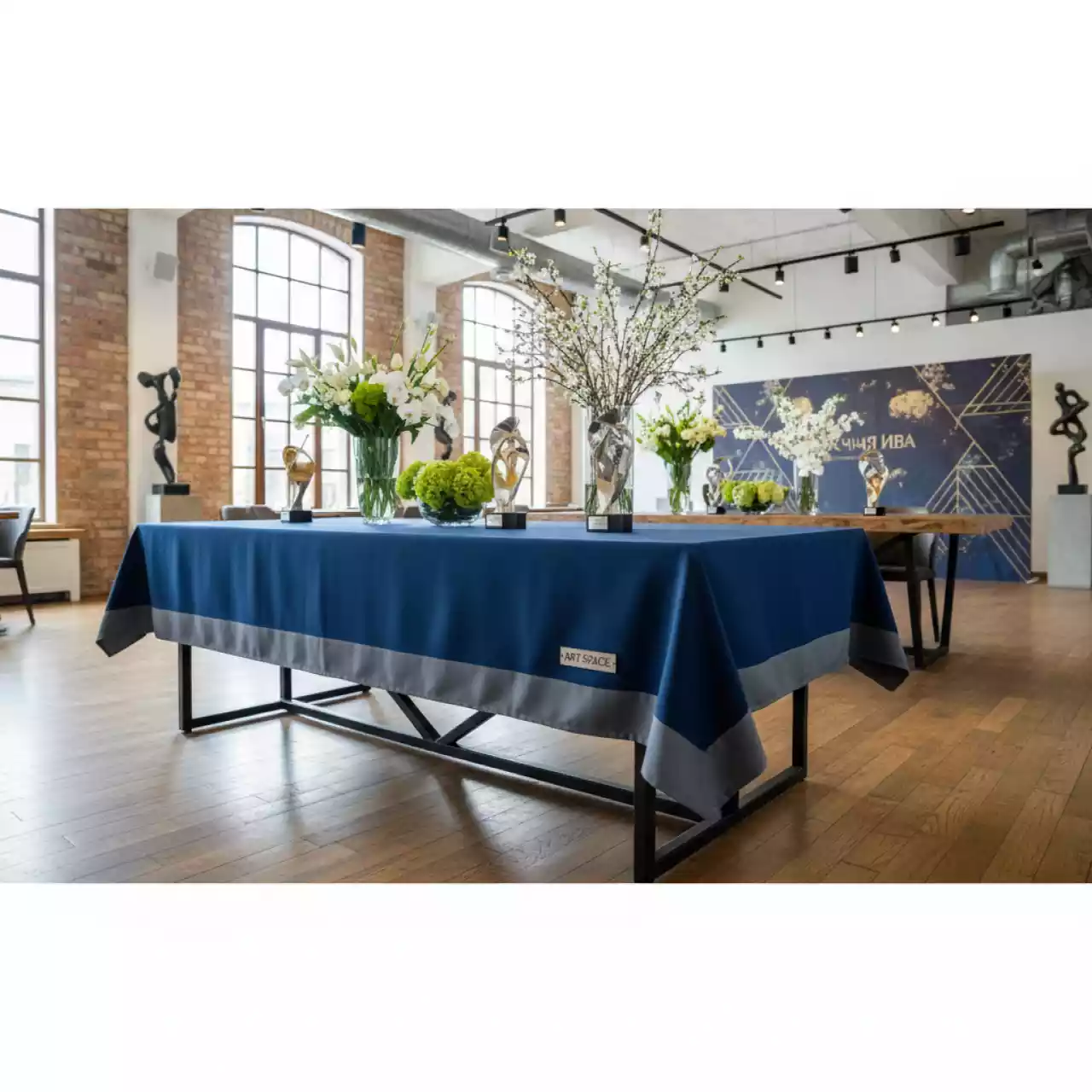 Аренда Скатерть рабочая в ресторане «Плакучая Ива» — ART SPACE