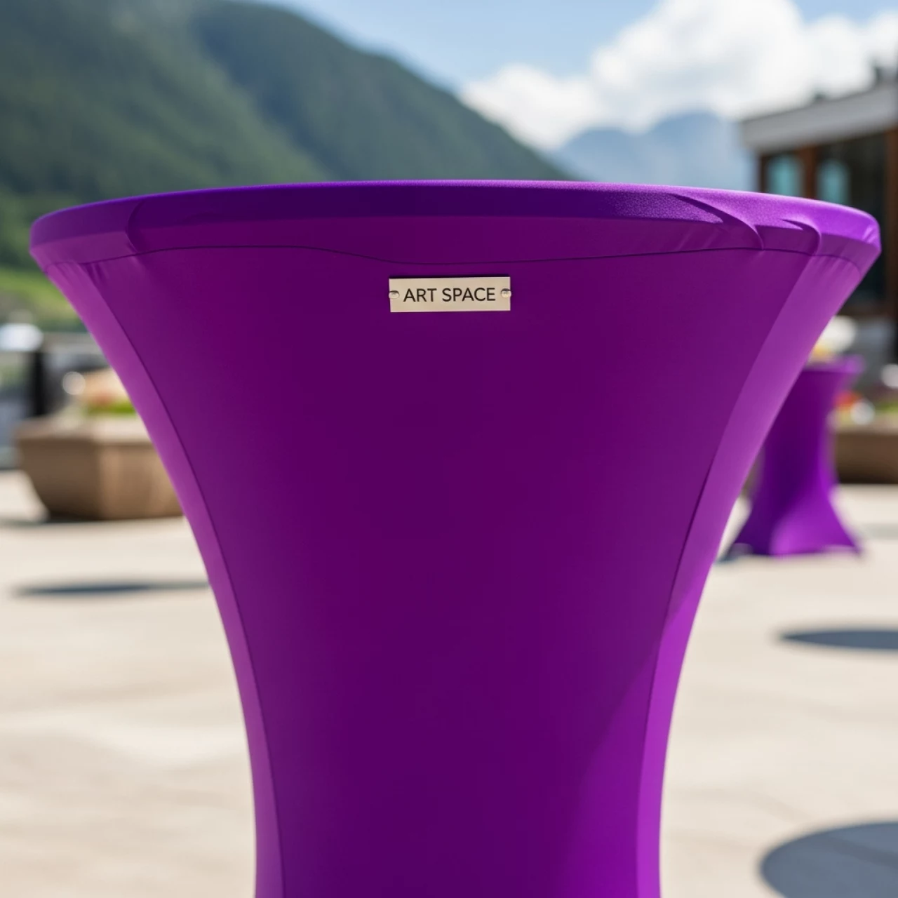 Аренда Скатерть стрейч для коктейльного стола D 78 см фиолетовая на курорте «Газпром» (Альпика) — ART SPACE