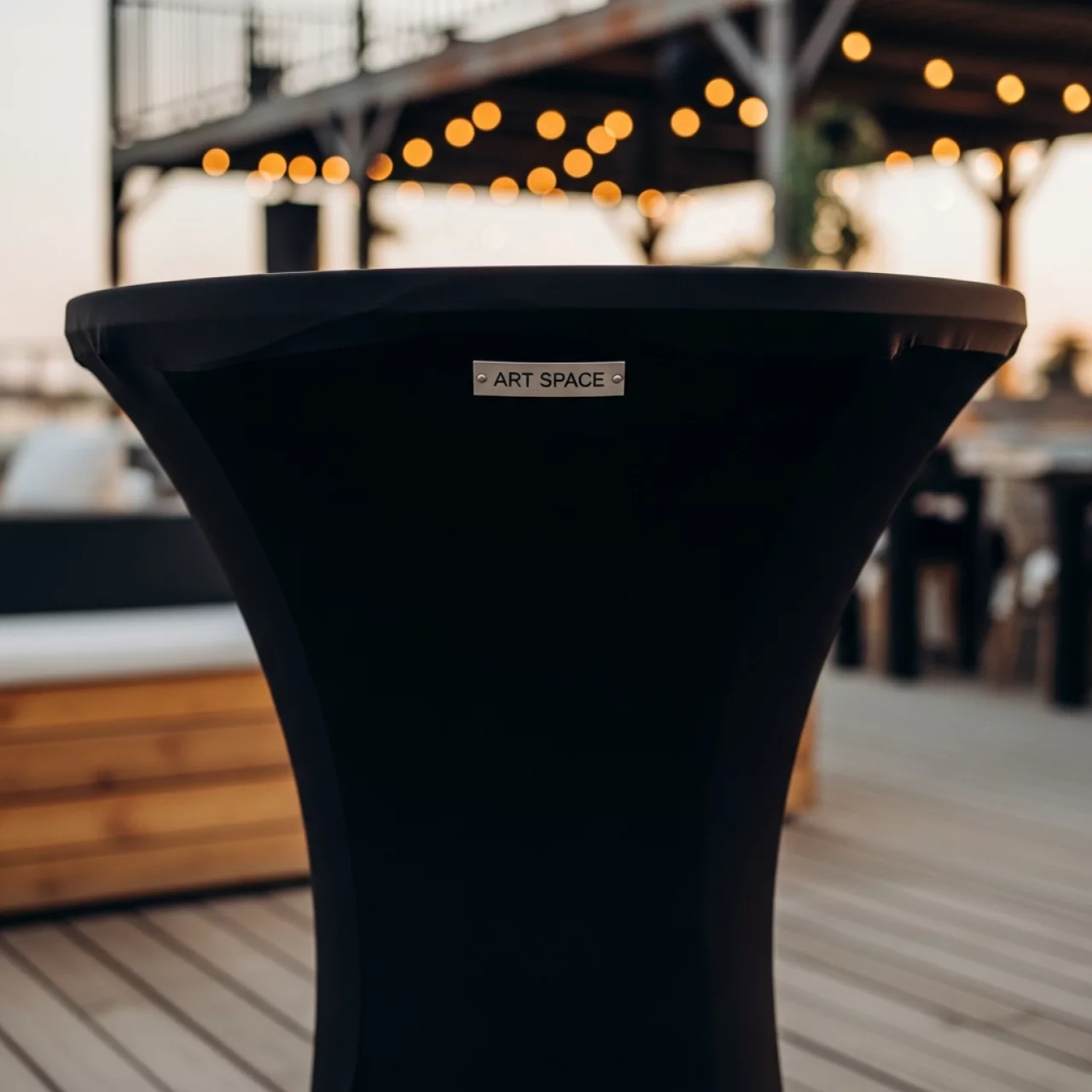 Аренда Скатерть стрейч текстиль для круглого стола черная 120 см на пляжных клубах Хосты — ART SPACE