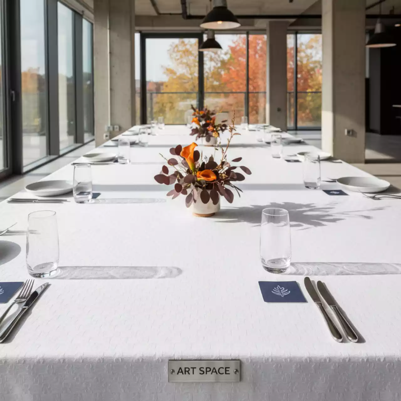 Аренда Скатерти белые орнамент "запятые" 100 хлопок 220х150 см в отеле Hyatt Regency Sochi — ART SPACE