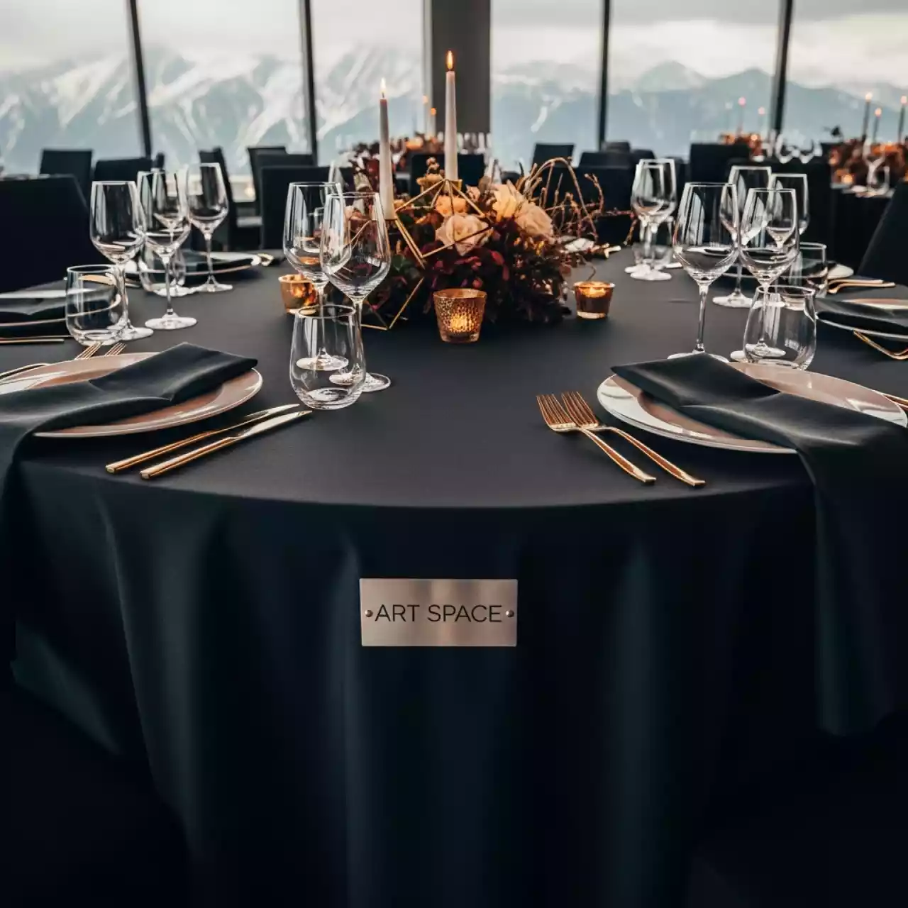 Аренда скатерти Ричард круглой на курорте «Газпром» (Альпика) — ART SPACE