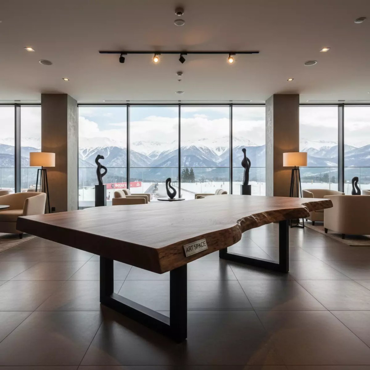 Аренда Слэб Anarka в Сочи Парк Отеле — ART SPACE