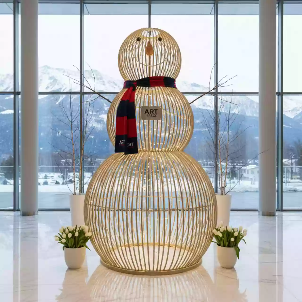 Аренда Снеговик плетеный в МФК «Горный» — ART SPACE