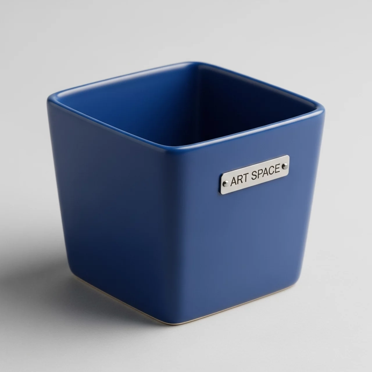 Аренда Соусник глубокий квадратный синий 50 мл в Grand Karat Sochi — ART SPACE